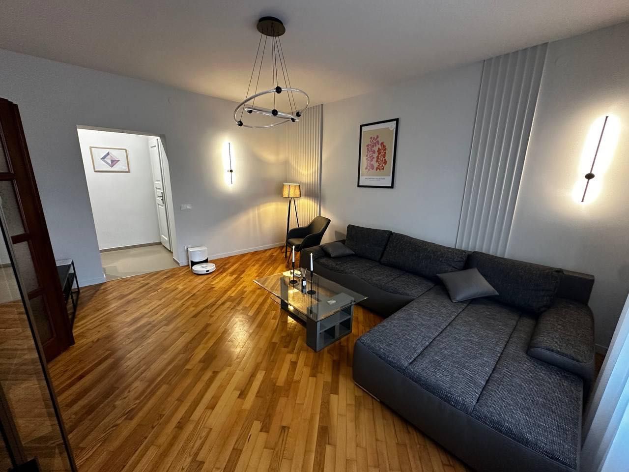 Spacious 2-Room Apartment in City Center with Modern Design