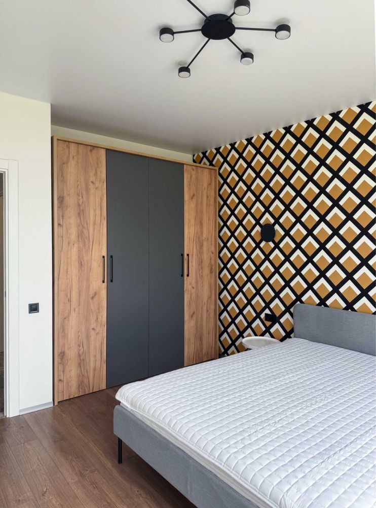 Spacious 1-bedroom apartment in City Lake residential complex