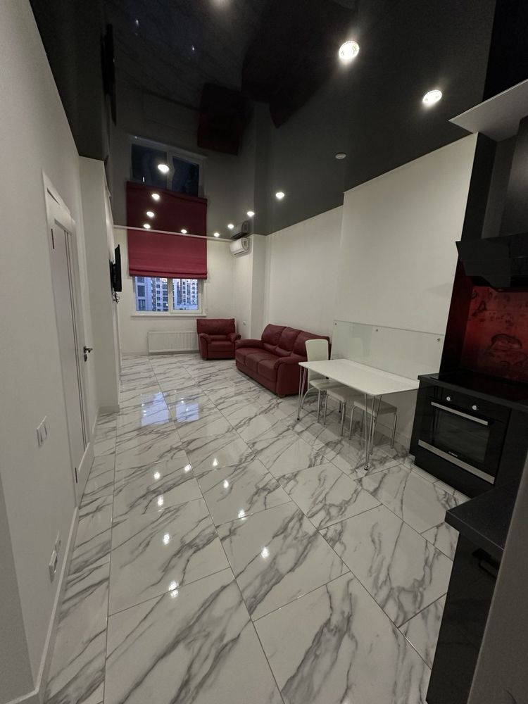 1-Bedroom Apartment in French Quarter Complex with Separate Kitchen and Bedroom