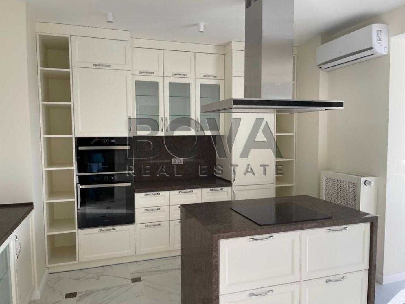 Stylish 2-bedroom apartment with panoramic Dnieper River views
