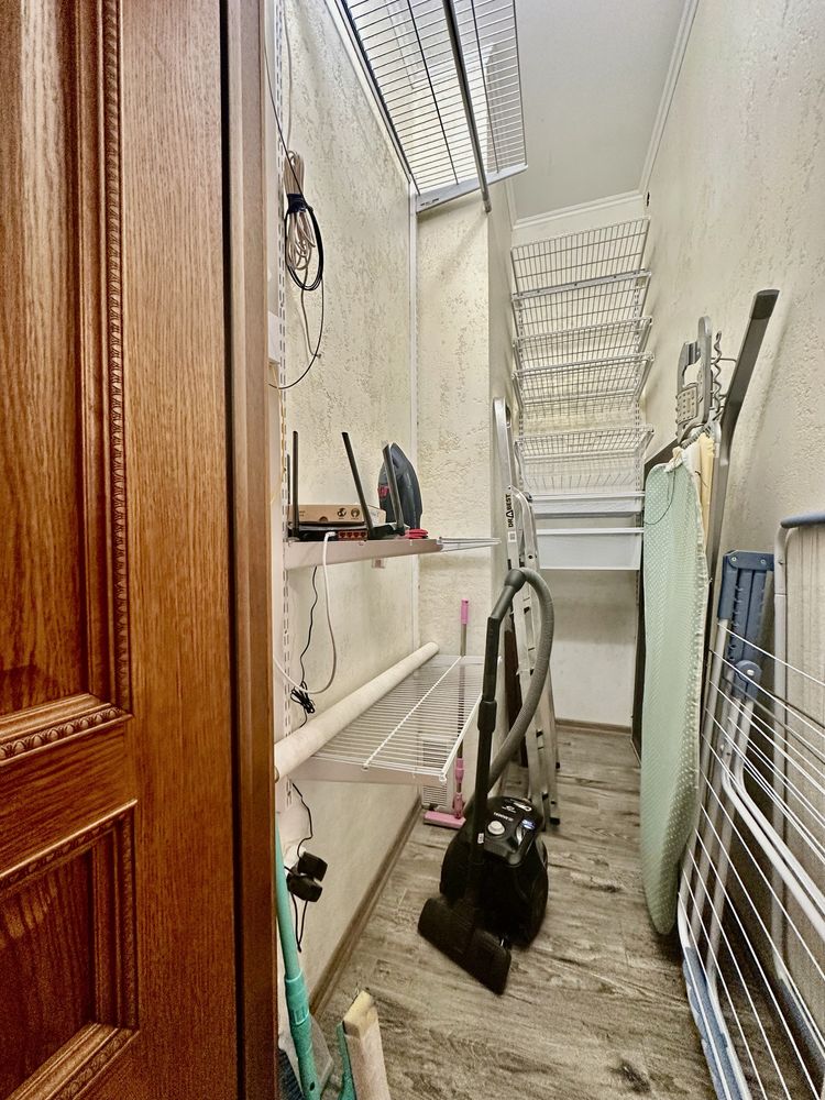 Two-bedroom apartment in Odessa, French Boulevard, near Mechnikov University