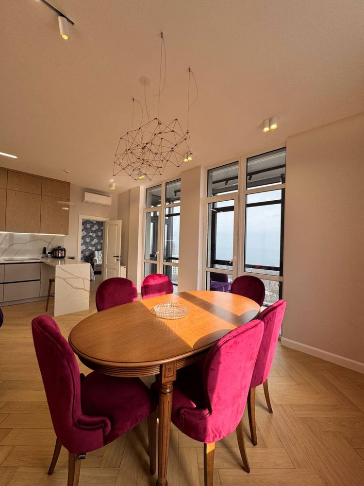 Business Class Apartment in Olympic Complex with Sea View
