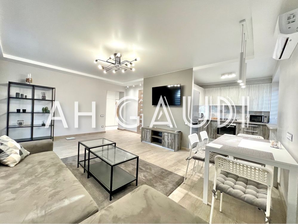 Stylish Studio Apartment in City Center with Full Amenities