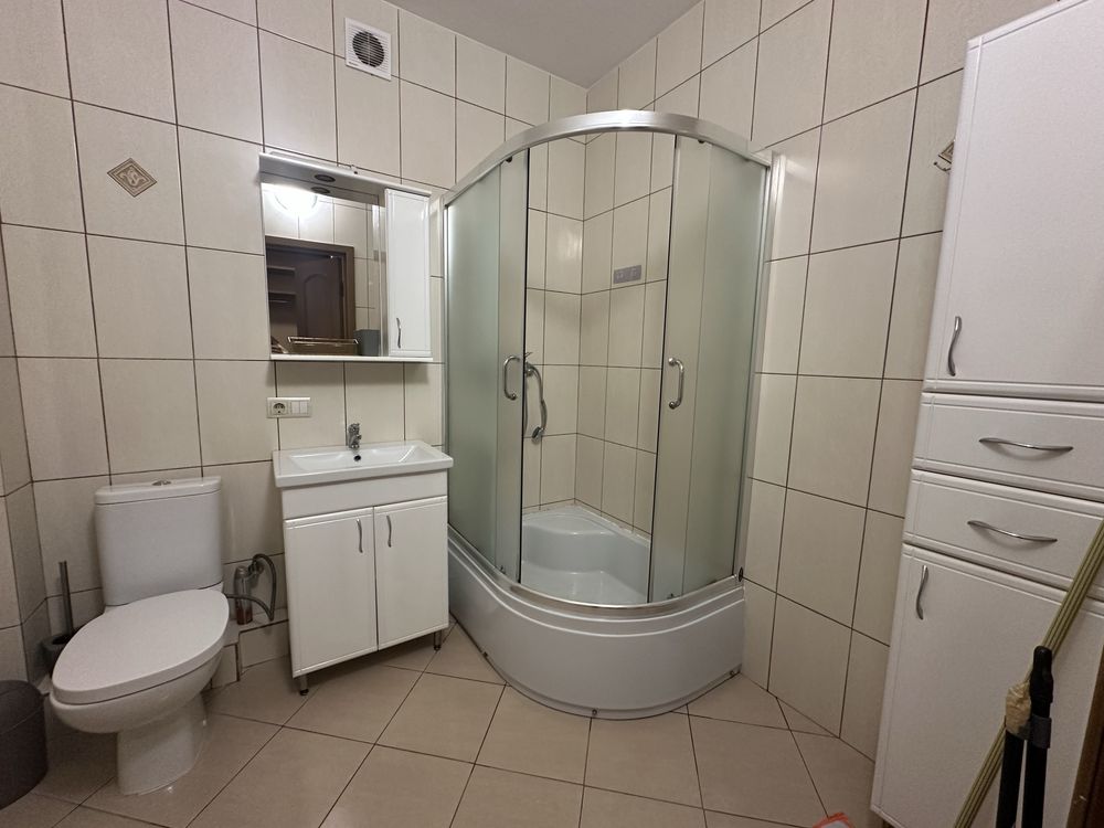 1-Bedroom Apartment on Kruhla Street, New Building, 9th Floor
