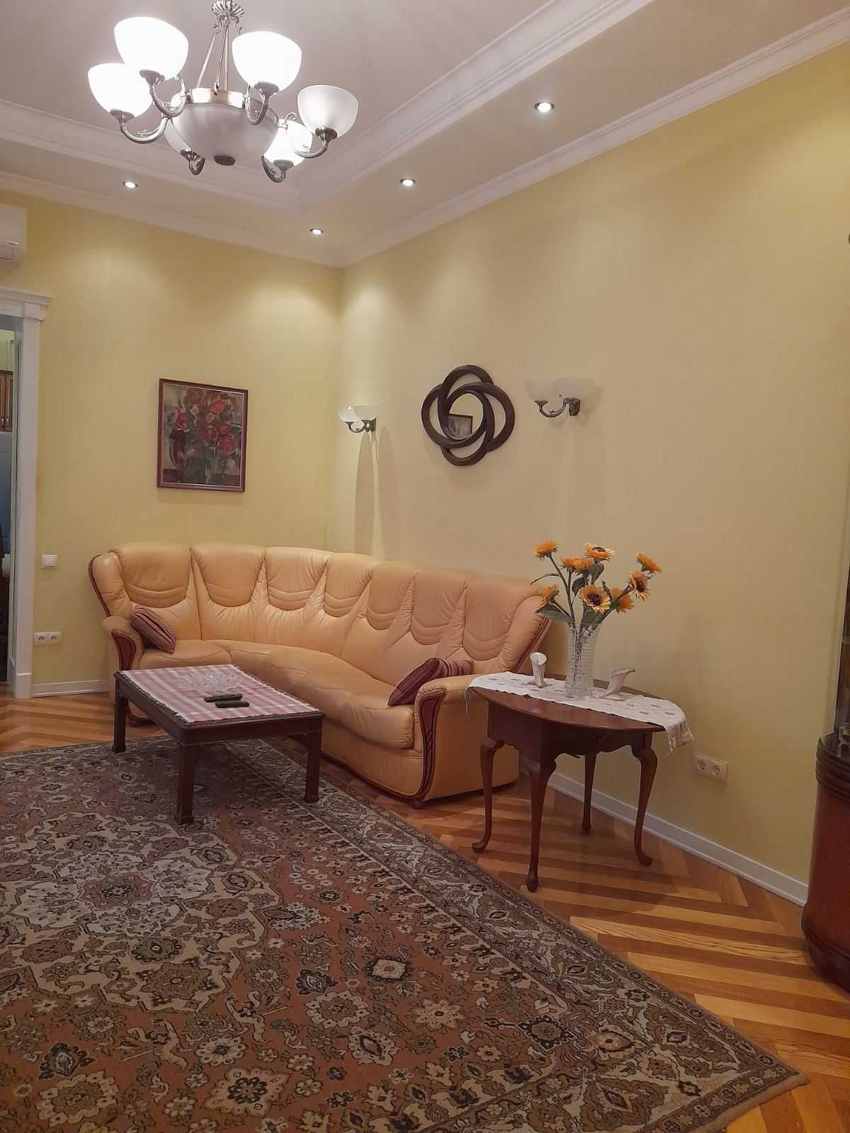 Spacious 110 m² Apartment in Lviv City Center with Classic Style
