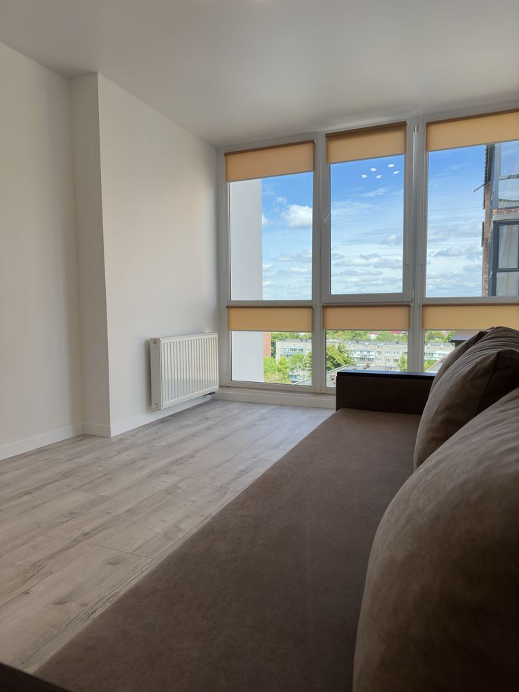 Spacious Apartment with Panoramic Park View
