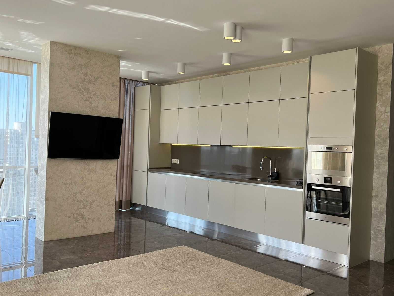 3-Bedroom Apartment on Andria Verkhoglyada Street, 22nd Floor, 120m²