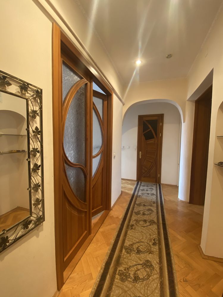 2-Bedroom Apartment Near Hotel Nadiya with Heating