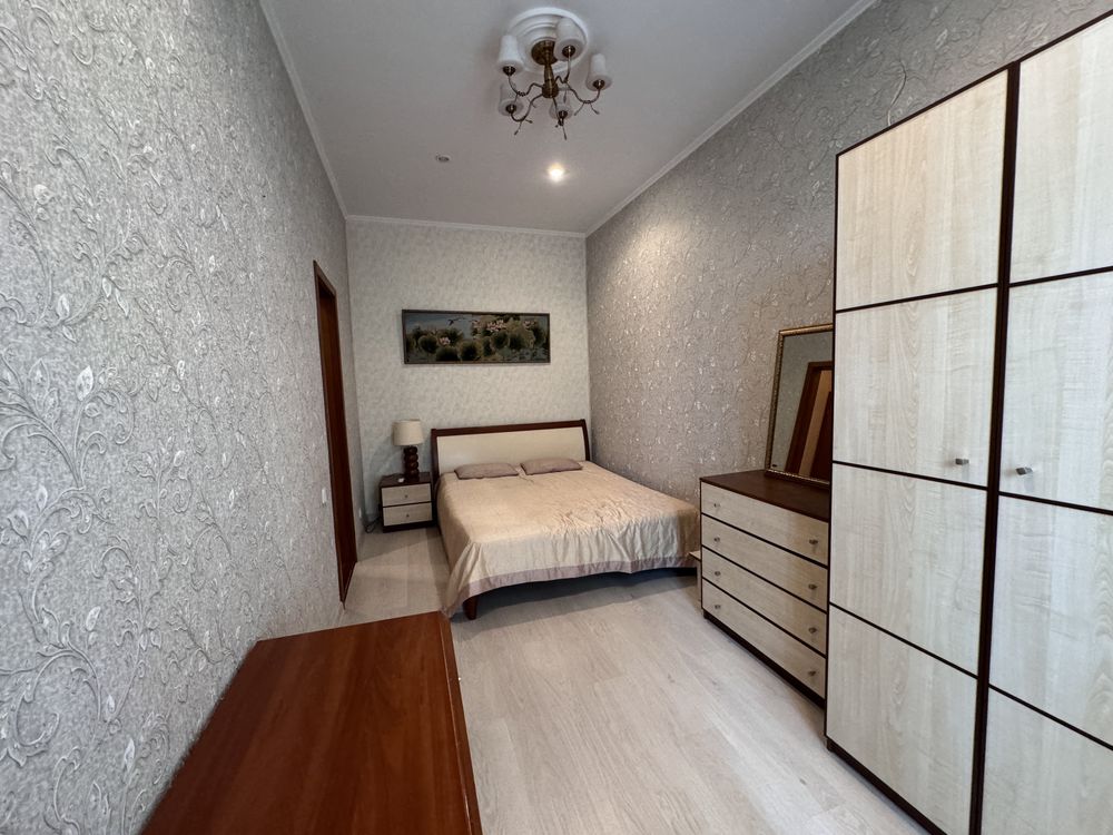 Two-room apartment in city center with excellent renovation