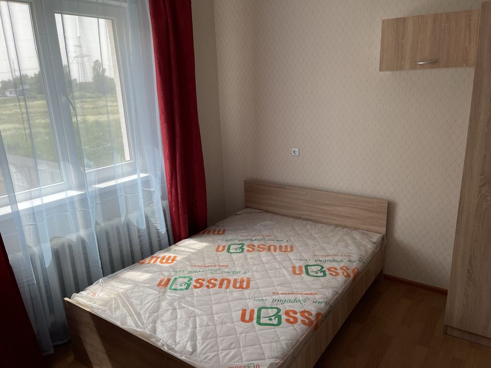 One-bedroom apartment in Vyshgorod, 10 km from Kyiv, with parking and amenities