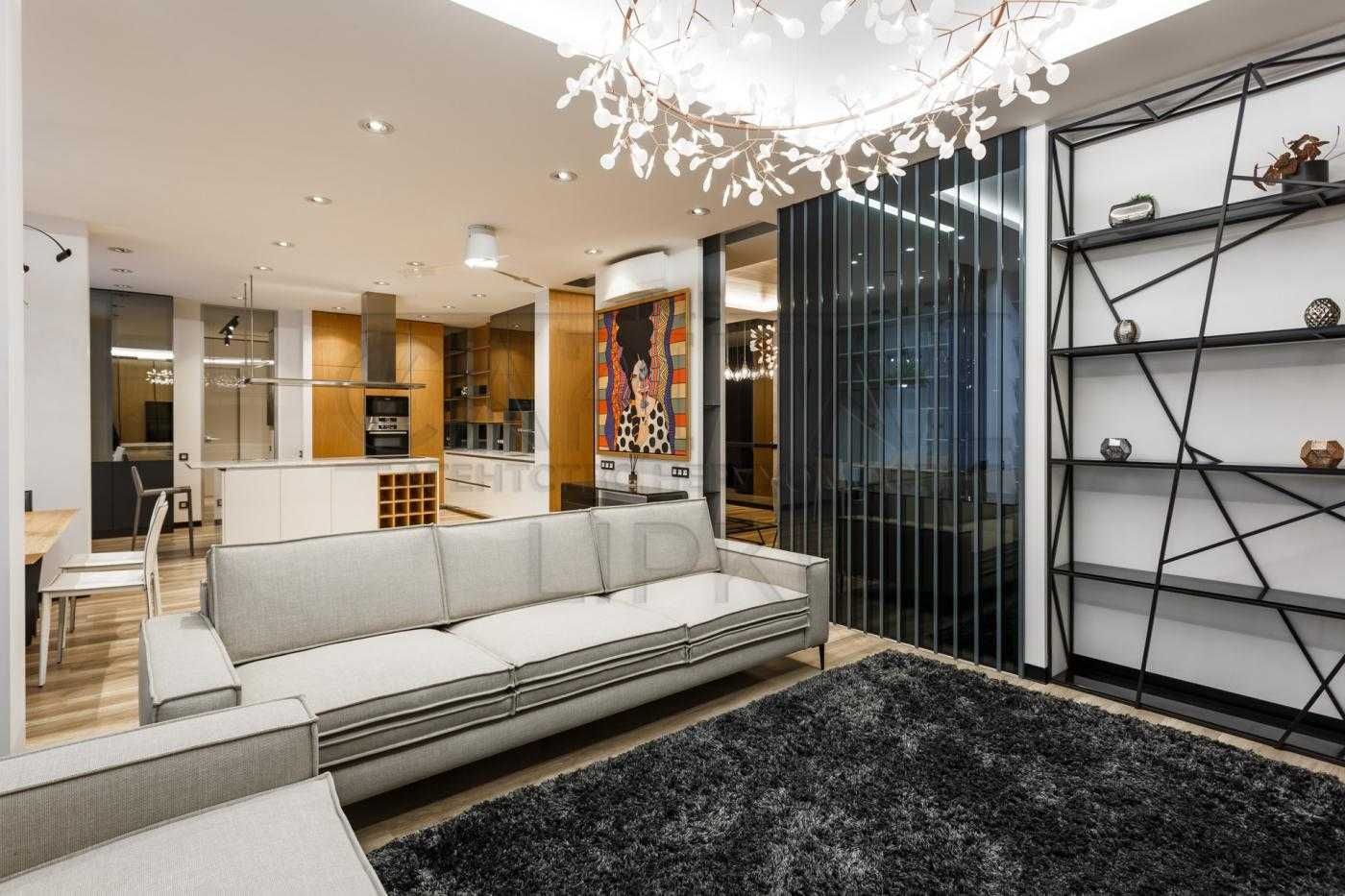 5-Room Luxury Apartment in Novopecherski Lipki Complex