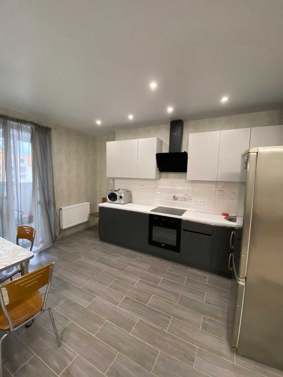 2-Room Apartment with Large Kitchen near Sportivnaya