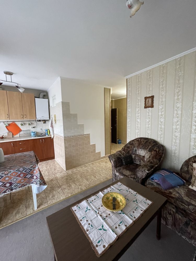 Spacious 1-bedroom apartment with kitchen-living room near Mechnikova Street