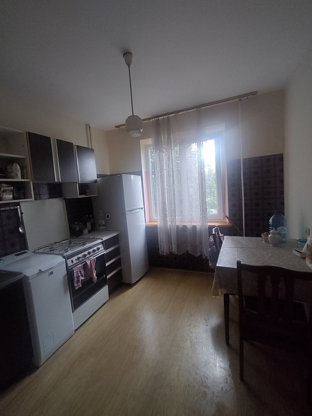 2-Room Apartment in Uzhhorod, Chelyuskintsi Street, Near School and Kindergarten