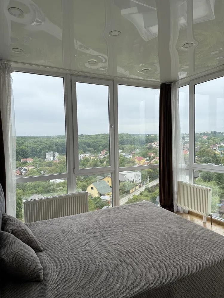 Spacious 1-Bedroom Apartment with City View in Shchaslyvy Complex