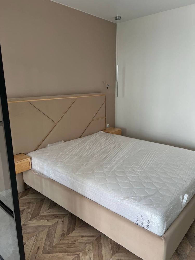 Modern Studio Apartment with Panoramic Windows and Full Amenities