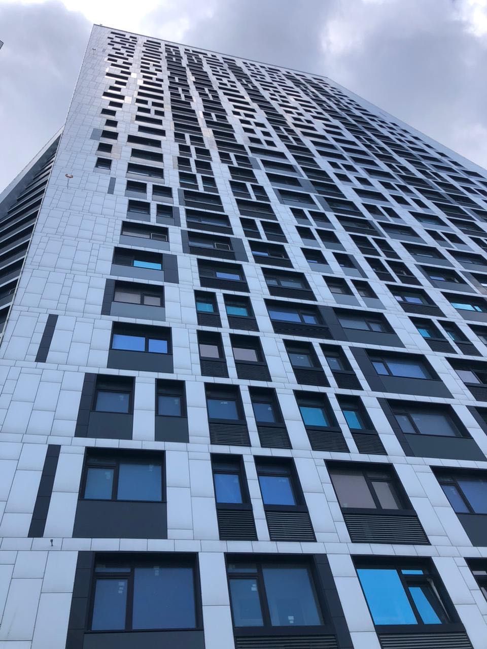 Большая 1-комнатная квартира в комплексе Manhattan City с премиальным дизайном