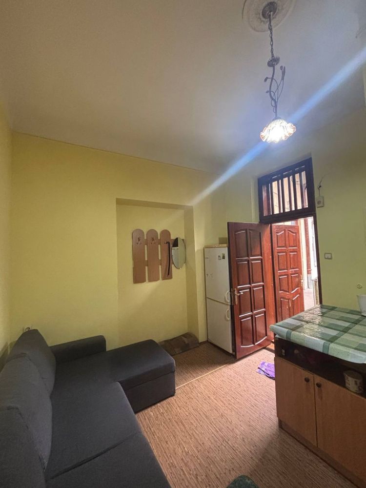 1-Room Apartment on Zamarstynovska Street, Central Location