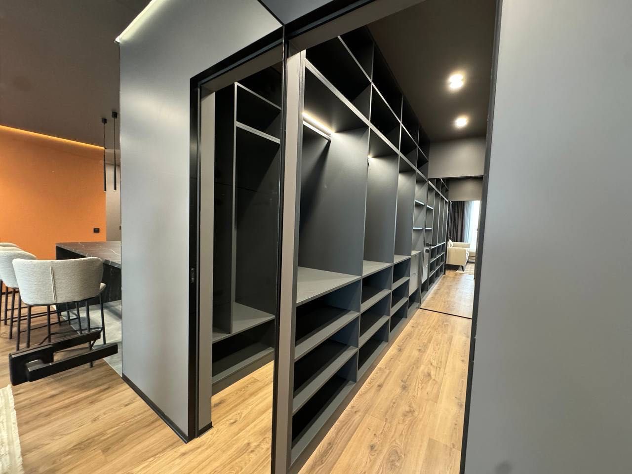 Spacious 1-Bedroom Apartment with Modern Design in Shevchenkivskyi District