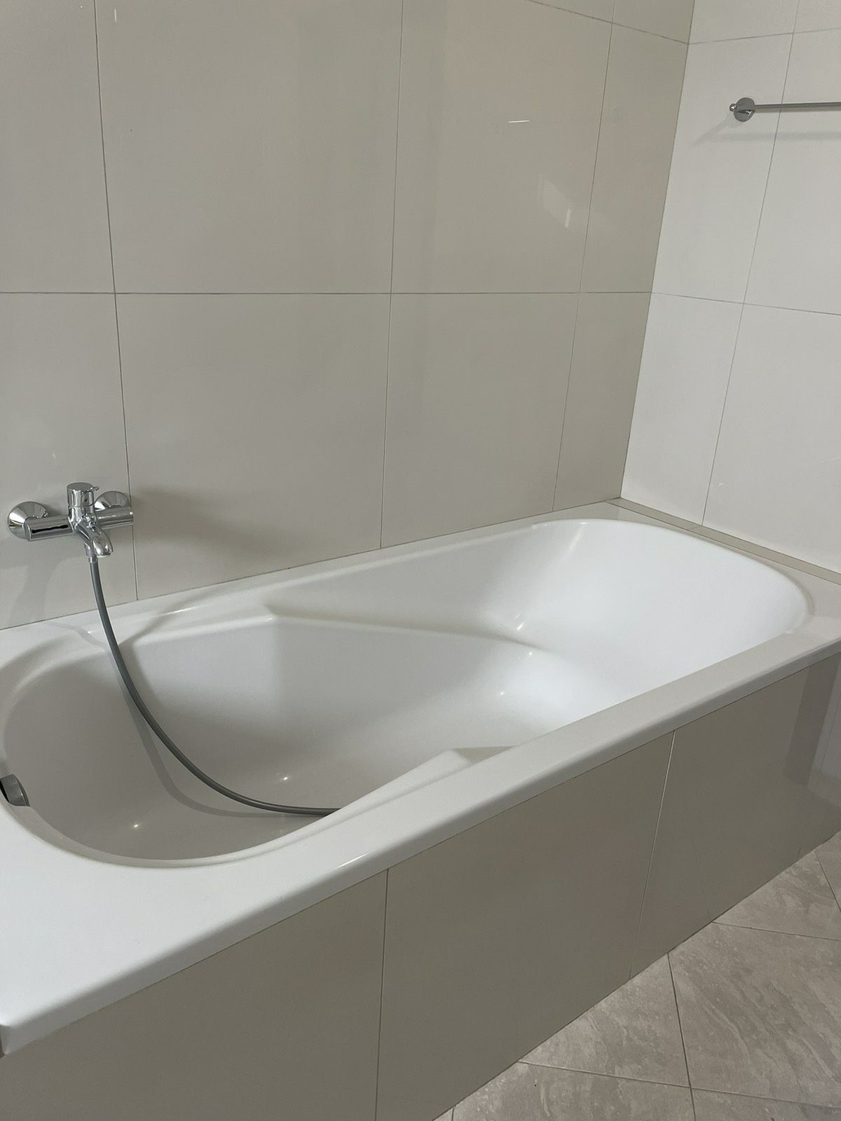 3-room apartment for rent in the CITY CENTER LIPOVAYA ALLEY
