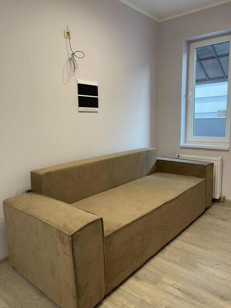Apartment in a club house with a closed courtyard and parking