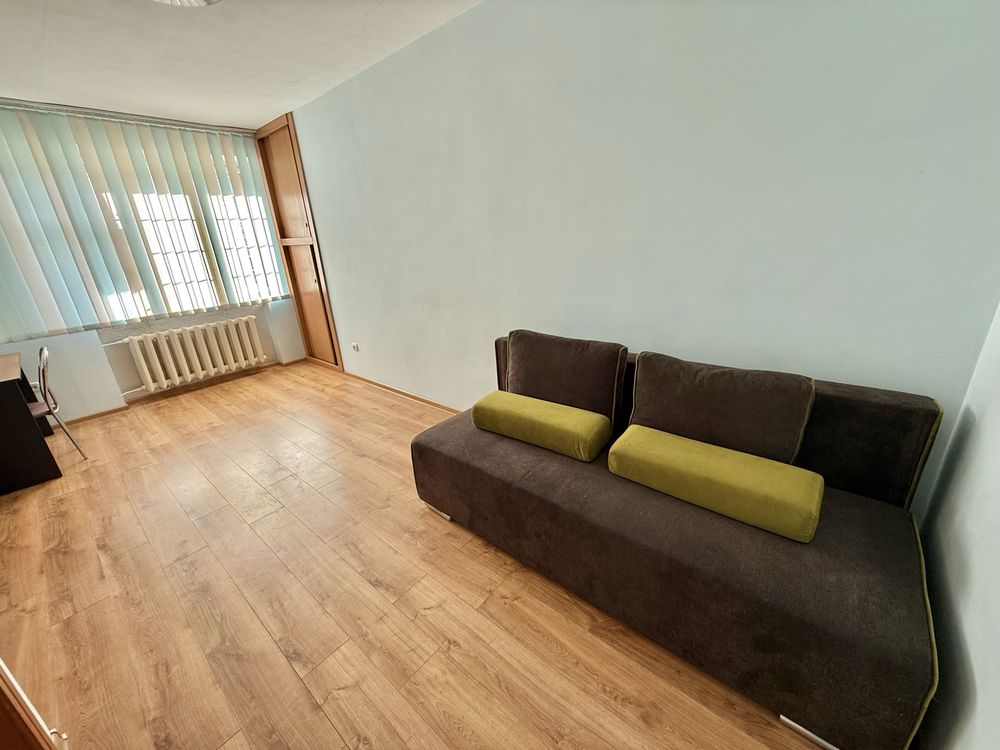 Spacious 1-bedroom apartment on Pasichna Street with Euro renovation