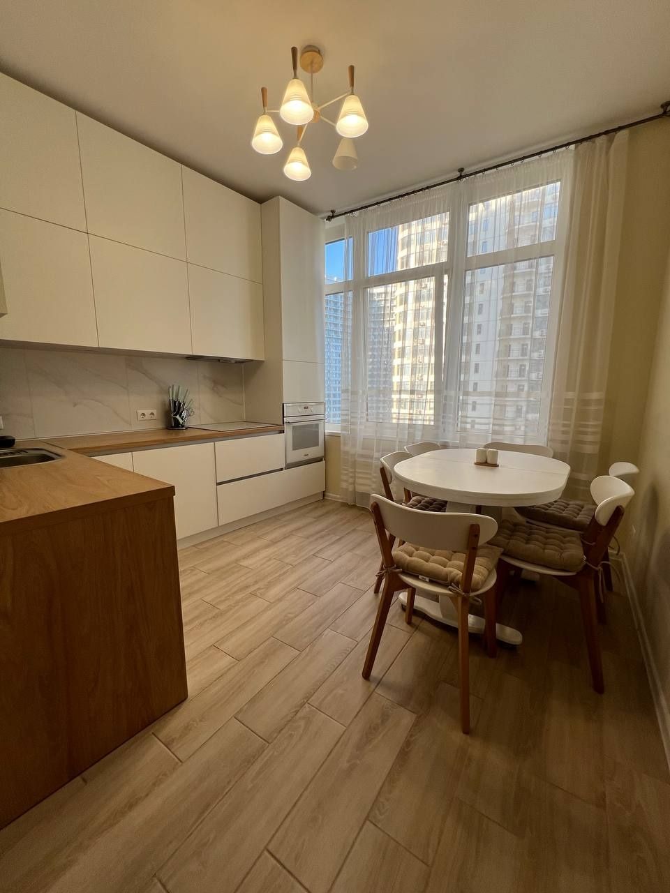 1-Bedroom Apartment in Arkadia, Kamanina Street - Ideal for Couple