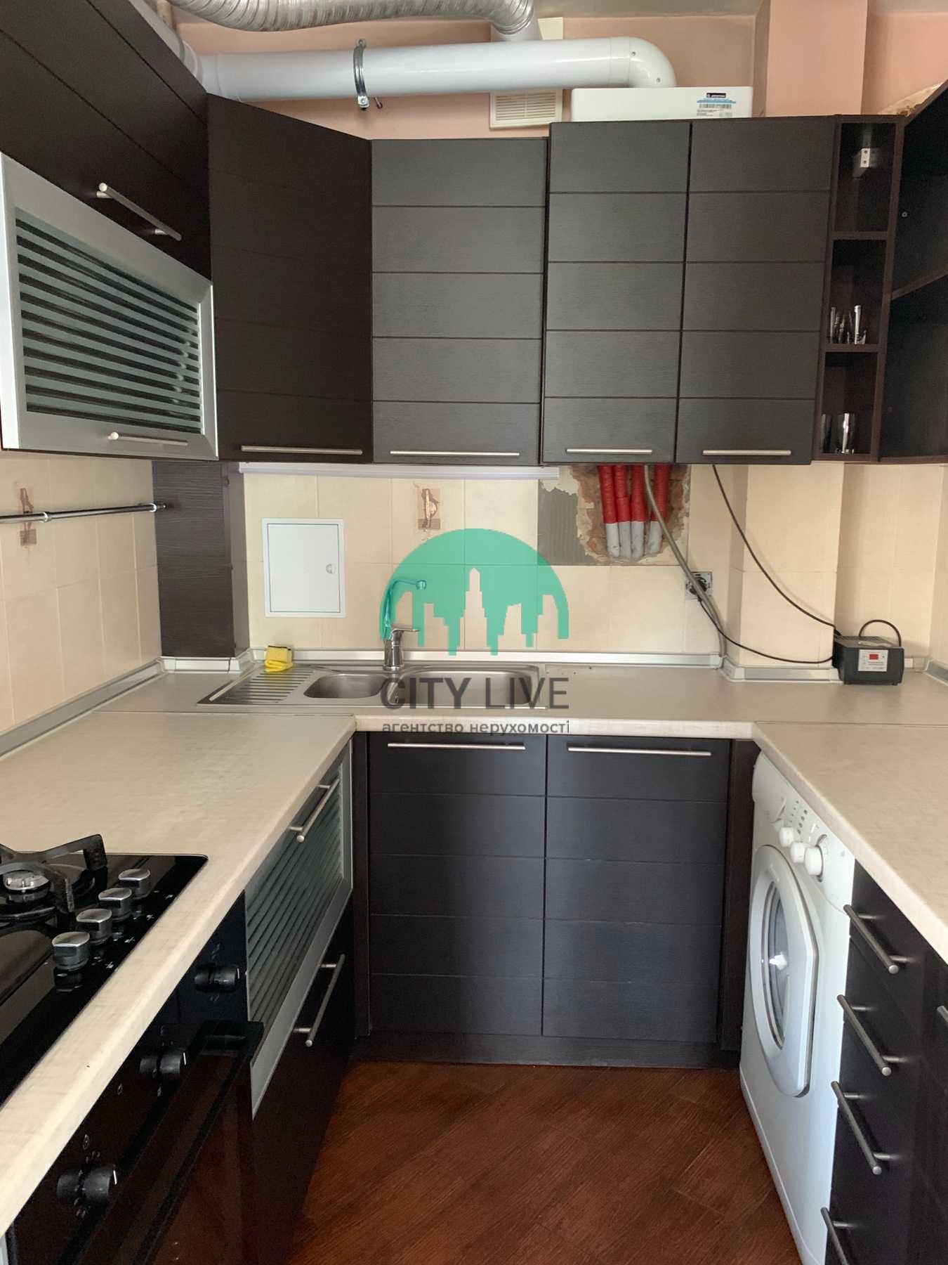 Spacious 3-Bedroom Apartment in City Center