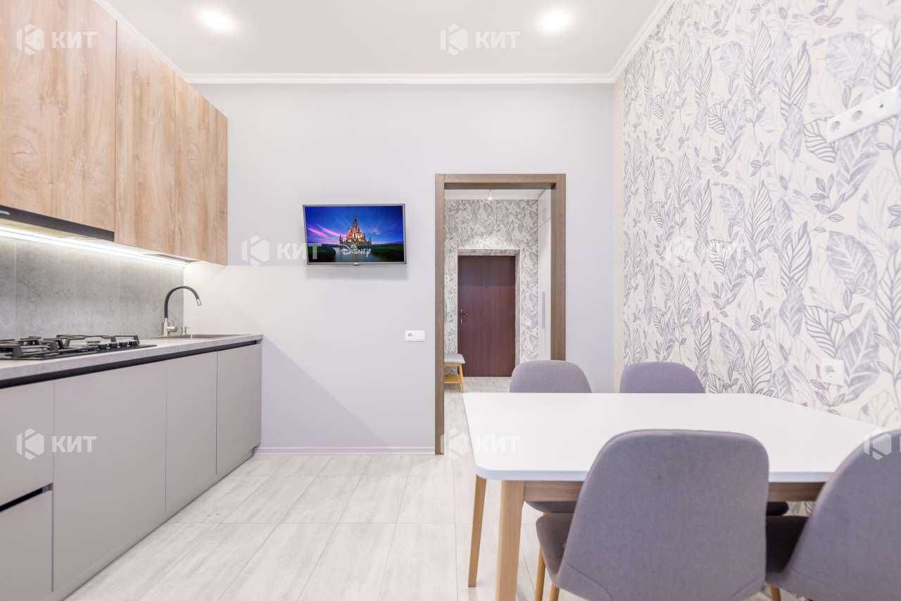 1-Bedroom Apartment near Metro with Modern Design and Full Amenities