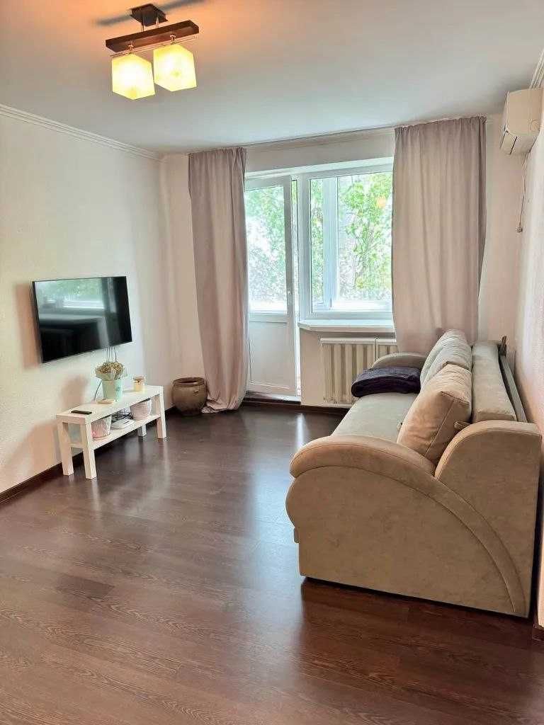 1-Bedroom Apartment near Panorama Complex