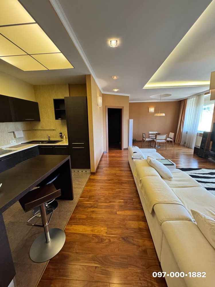 Spacious 2-Bedroom Apartment Near Odessa Sea, Designer Renovation