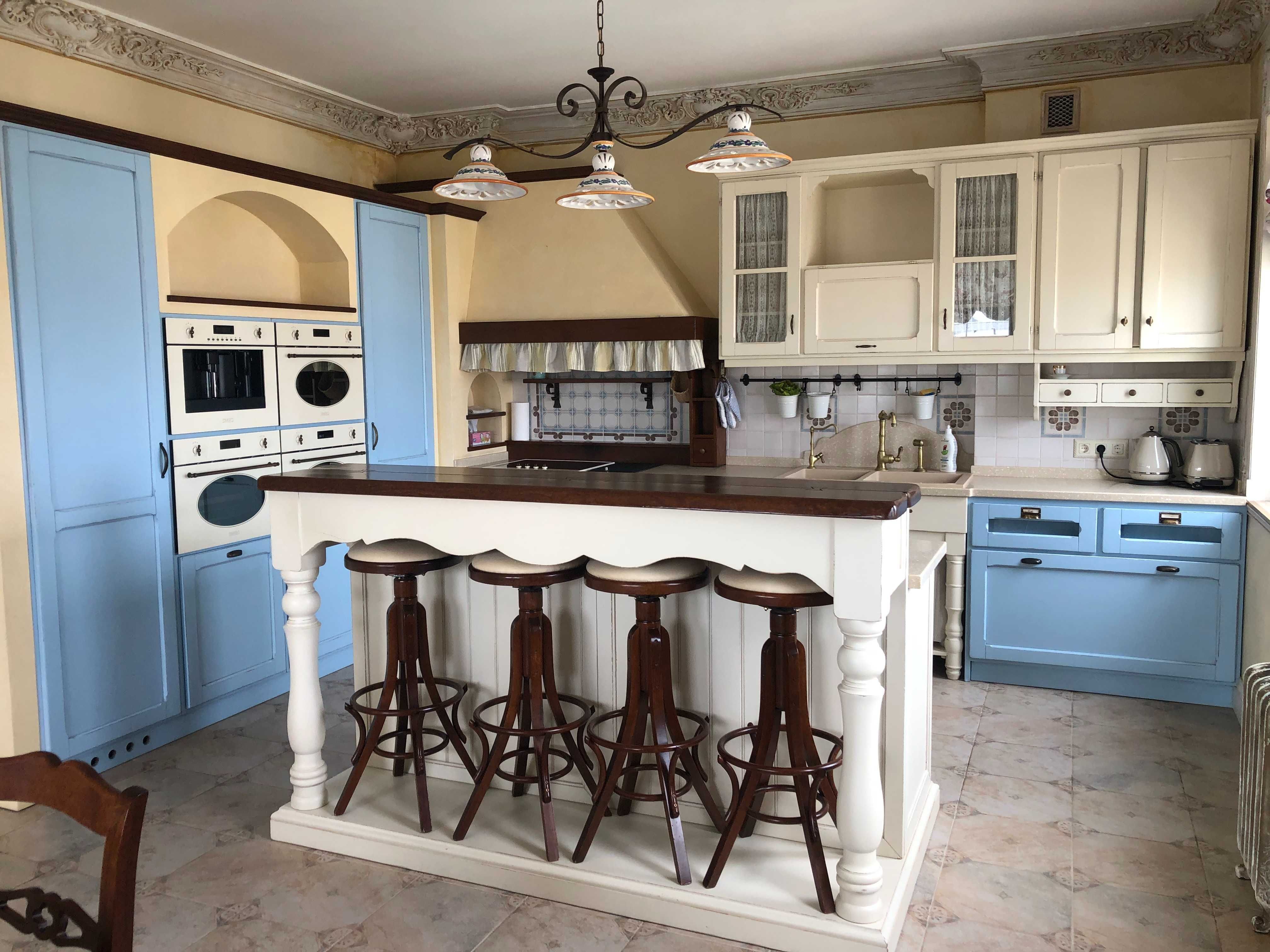 Luxury 240m² Designer Apartment in Historical Kiev Center