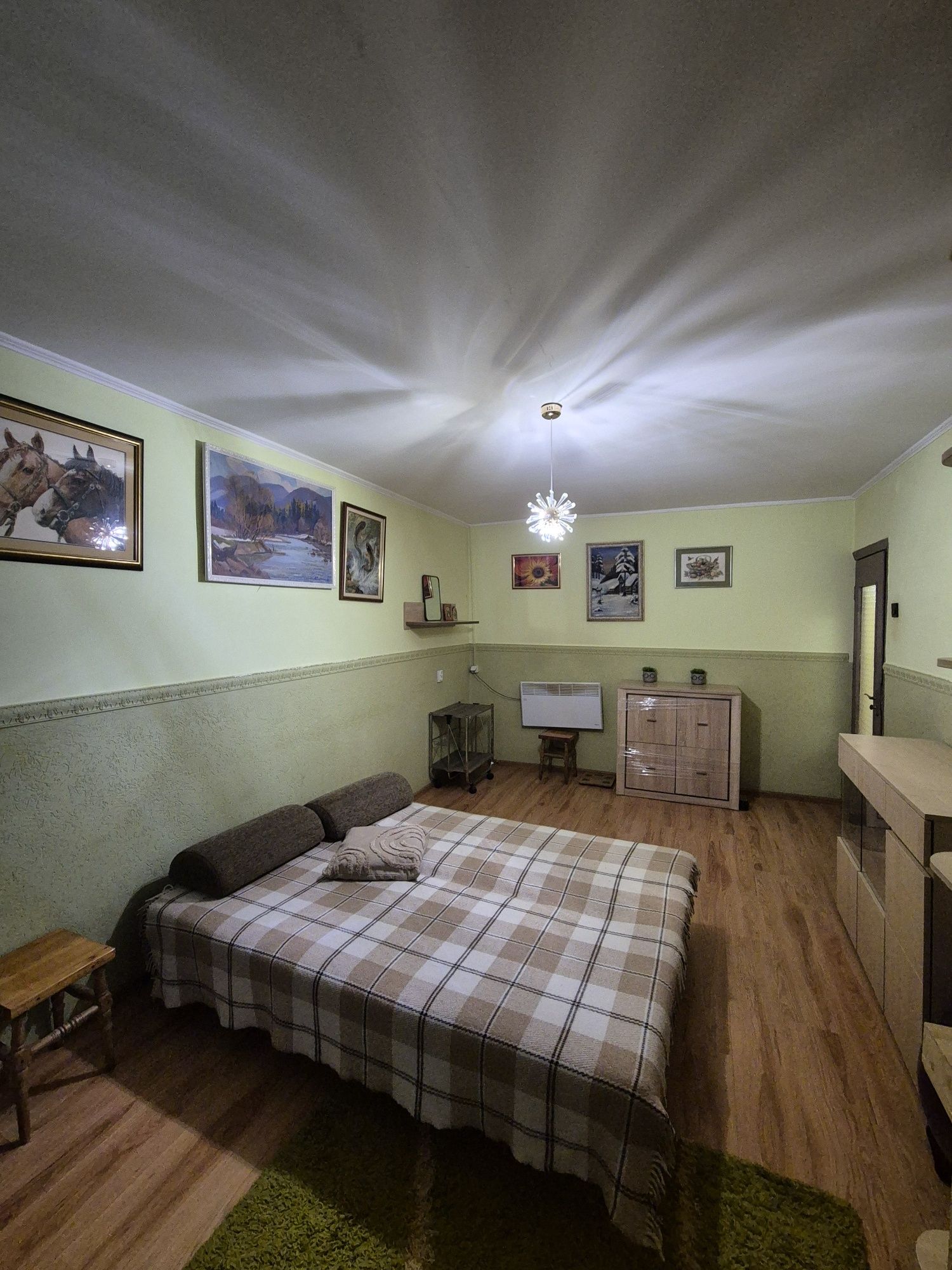 Cozy Apartment Near Botanical Garden with Loggia