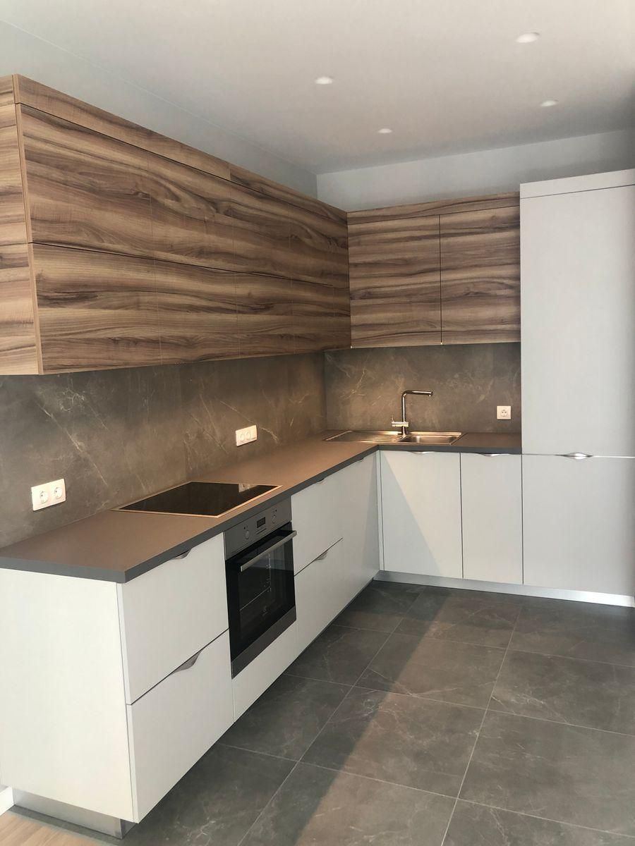 1-Bedroom Studio Apartment near Lybidska Metro, Pechersk District