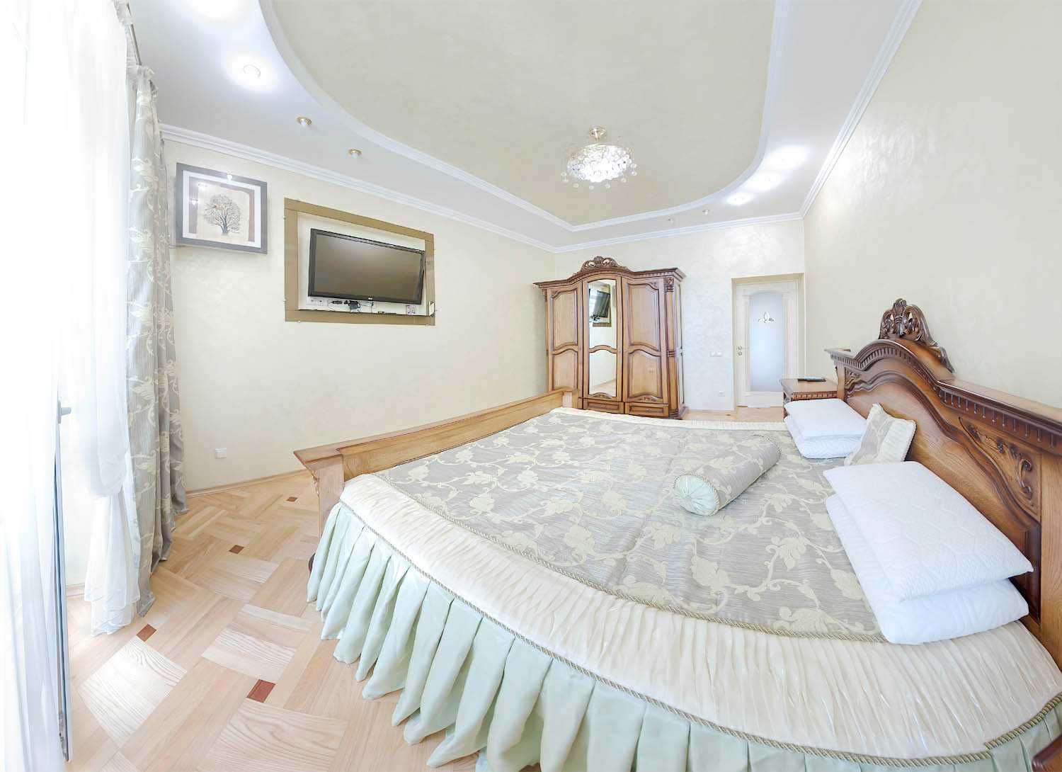 4-Room Apartment in Lviv City Center with Designer Renovation