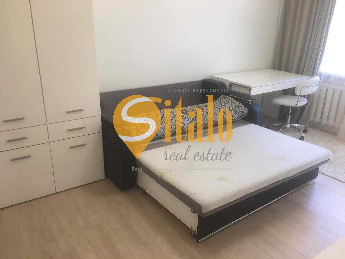 1-bedroom apartment in center, Lypky area, near Pecherska metro