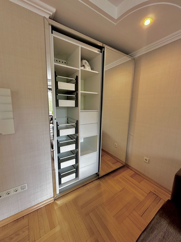 Spacious Apartment Near Stryi Park with Panoramic Windows and Forest View