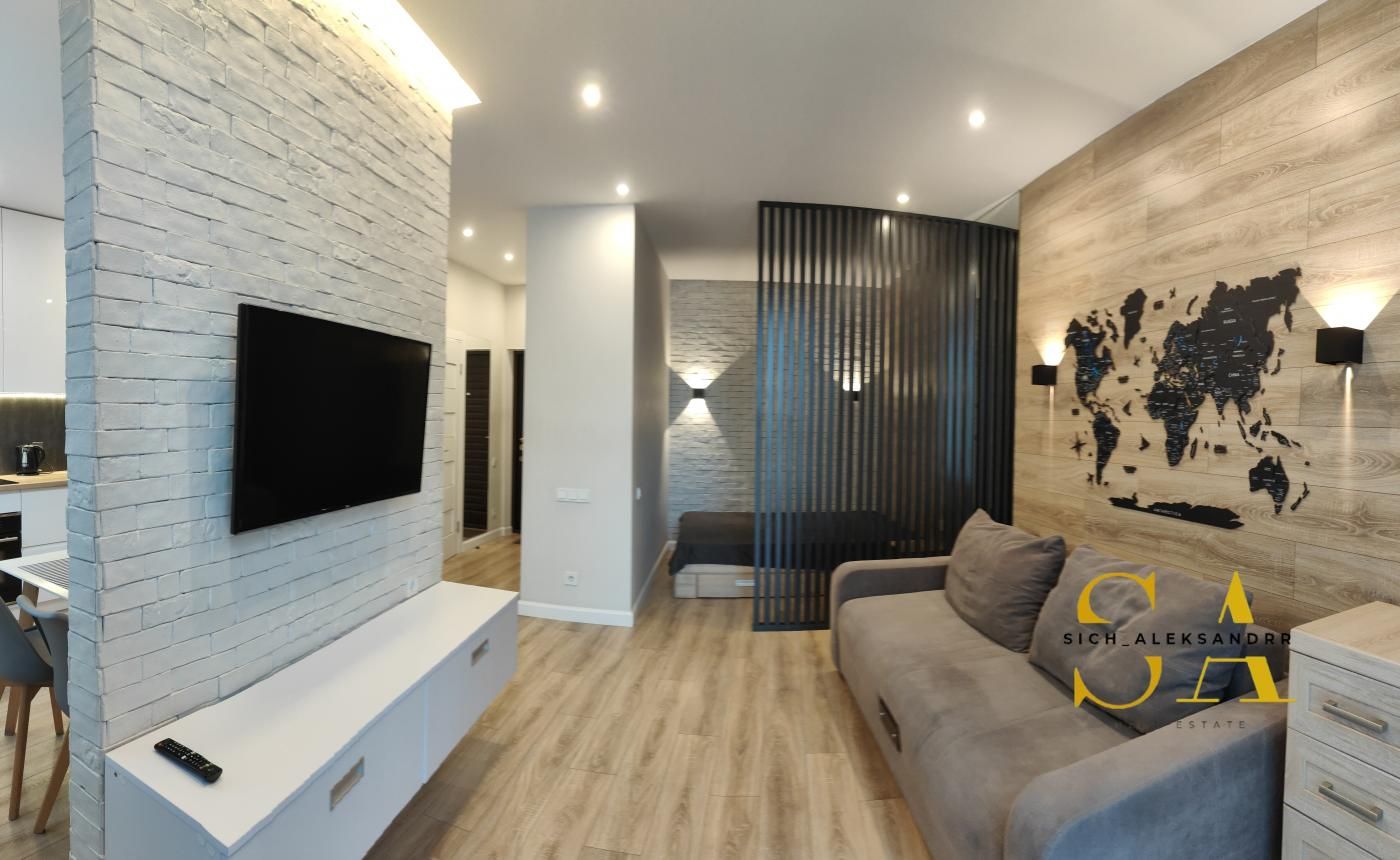 Stylish Apartment in Arcadia with Panoramic Windows and Designer Interior