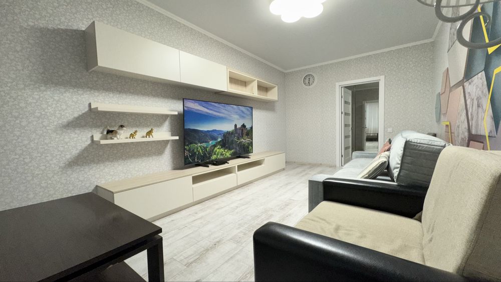 2-Room Apartment in The Lakes Complex with Designer Interior