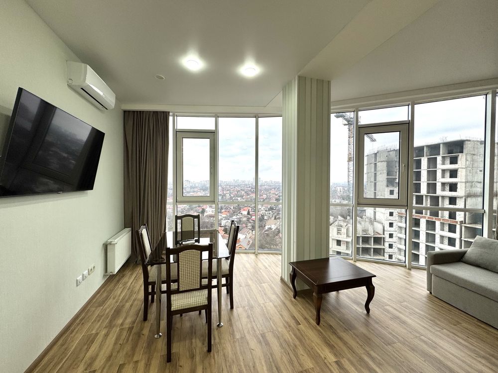 Modern 1-Bedroom Apartment with Sea View
