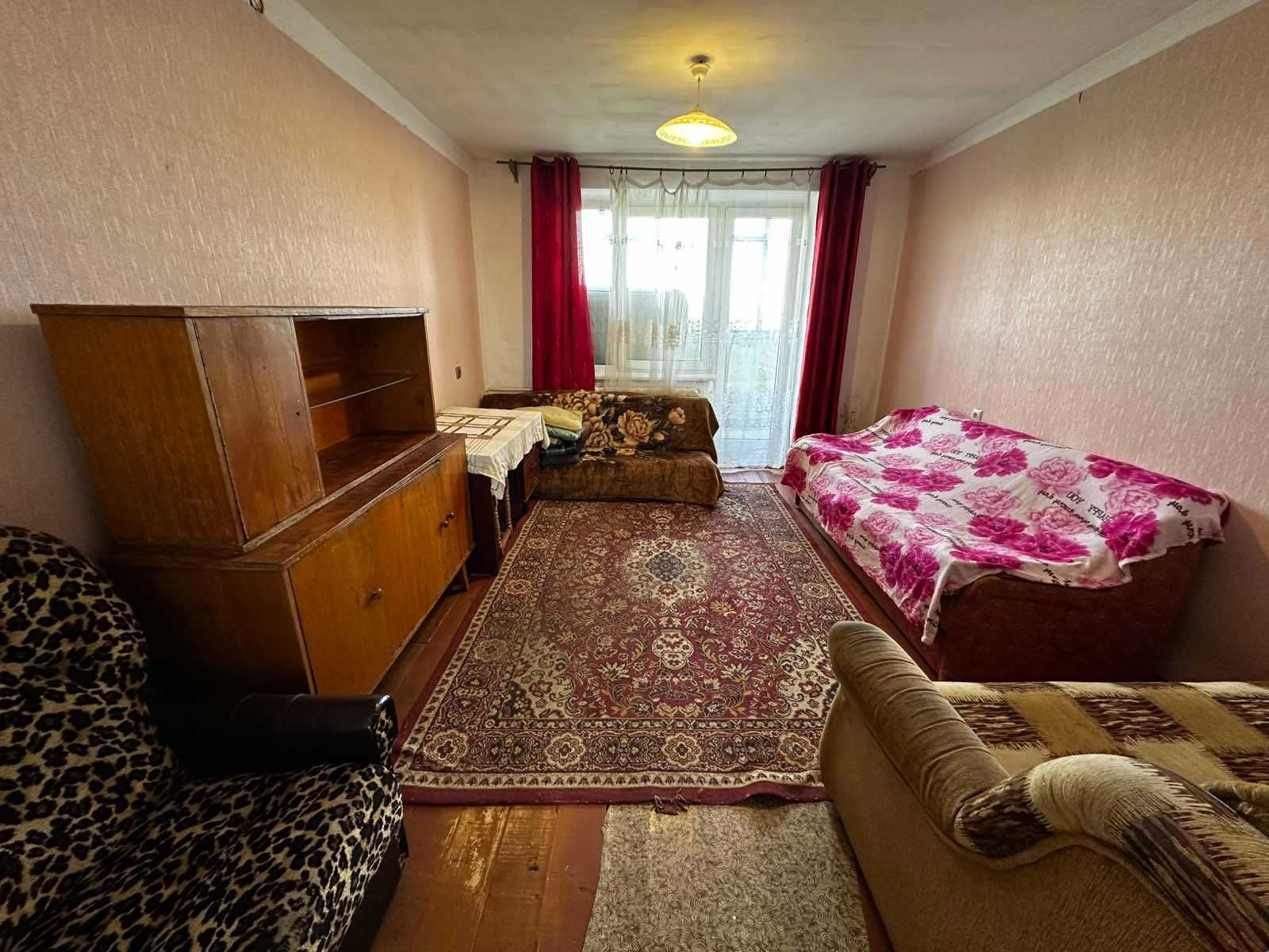 2-Room Apartment on Striyska Street, 9th Floor, Soviet-Style