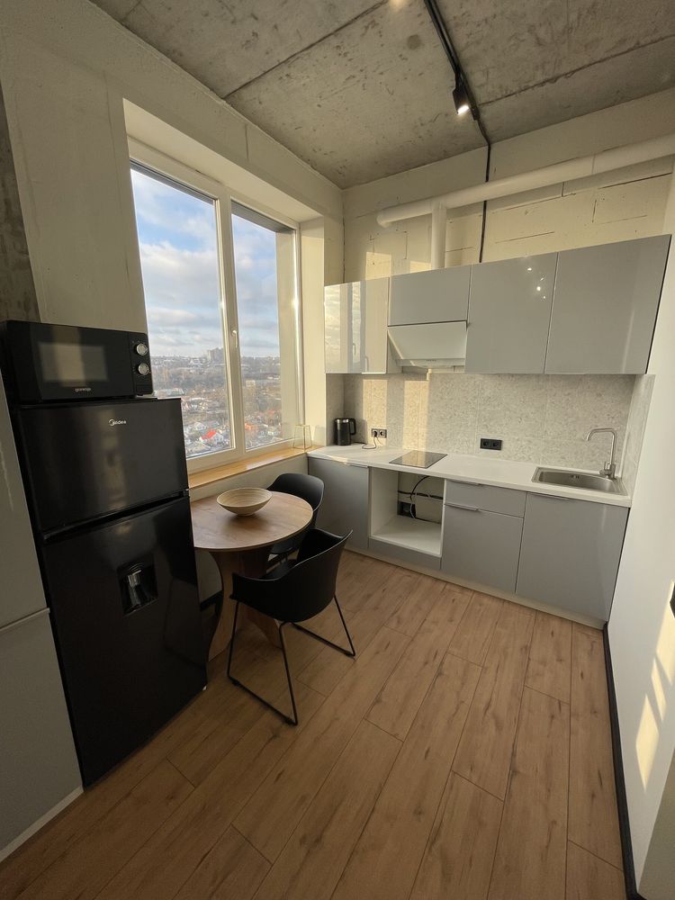 2-Room Apartment in Victory Hall Residential Complex
