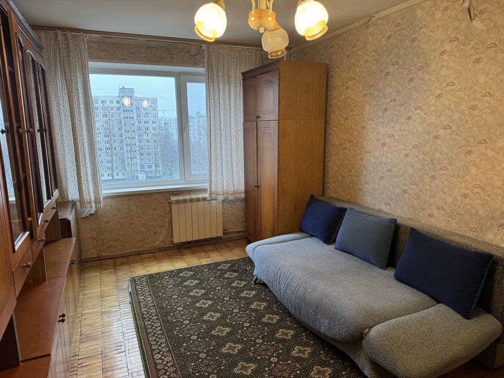 1-Bedroom Apartment near Minska Metro, Pet-Friendly, Fully Equipped