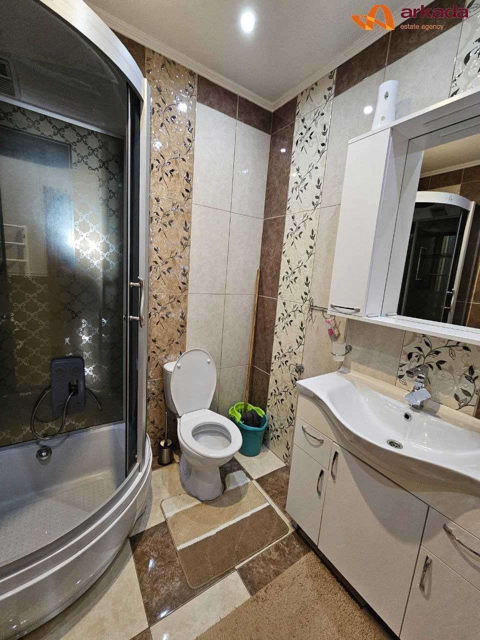 2-Room Apartment in Kalynova Sloboda, Close to Amenities