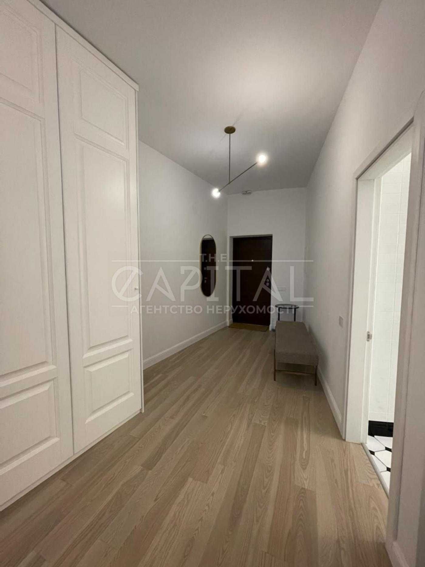Spacious 67m2 apartment in Skyline Residential Complex, Konovalets Street