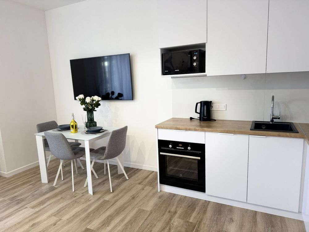 Sea View Apartment with Designer Interior on Osipova Street