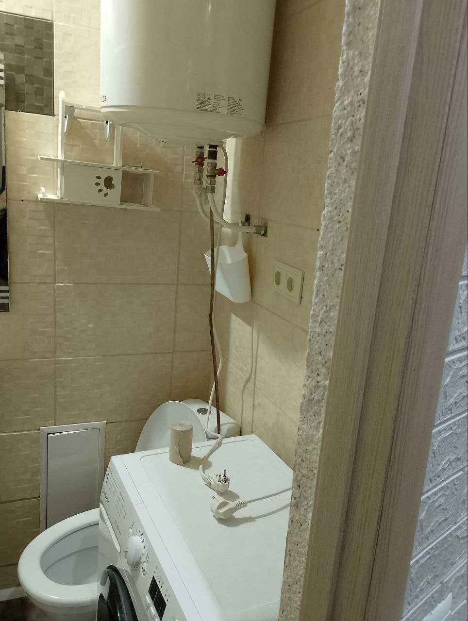 Cozy 1-2 Room Apartment on Krymsky Boulevard with Full Amenities