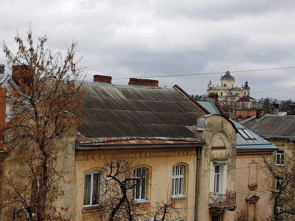 Modern Studio Apartment near City Center with Excellent Amenities
