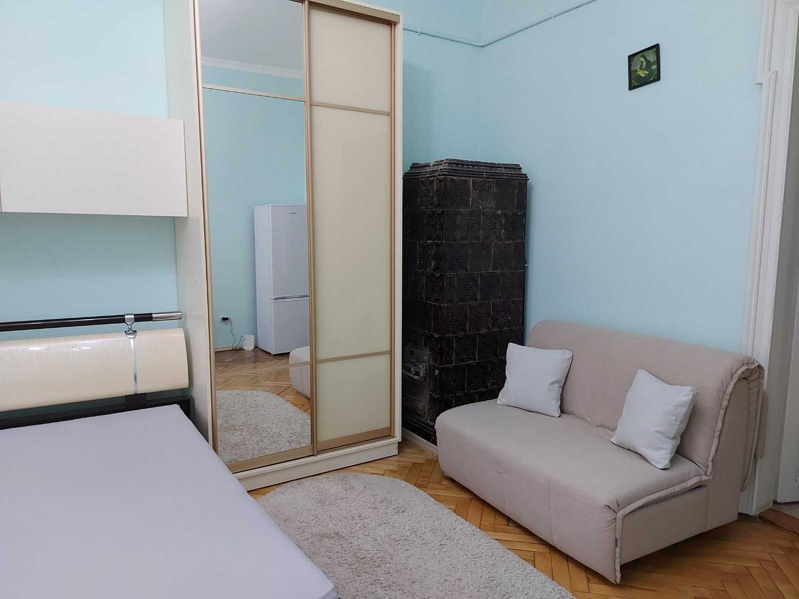 Cozy 1-Room Apartment in City Center with Convenient Location