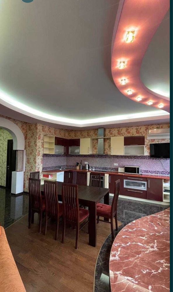 2-bedroom elite apartment in White Paruse complex near Fontain Station